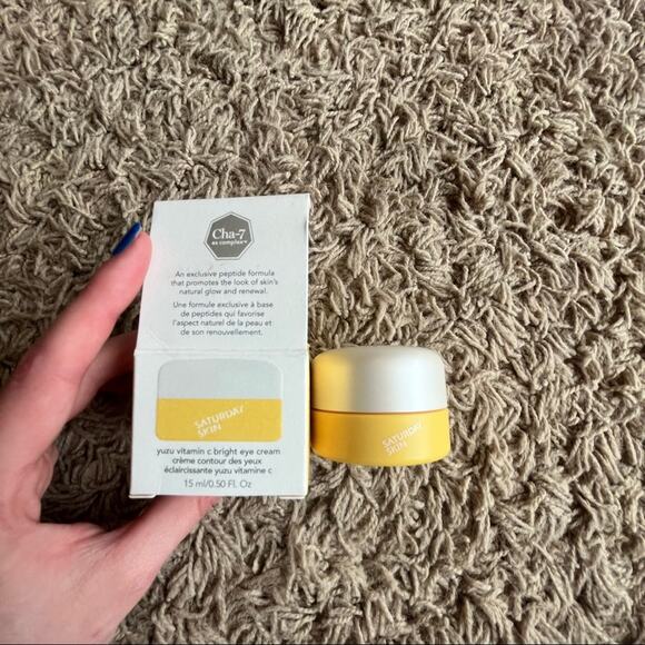 NEW! Saturday Skin Yuzu Vitamin C Bright Eye Serum - Picture 1 of 8
